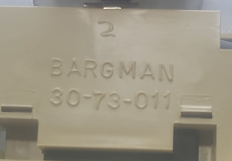 USED RV Interior Light Fixture - 30-73-011 - SINGLE -