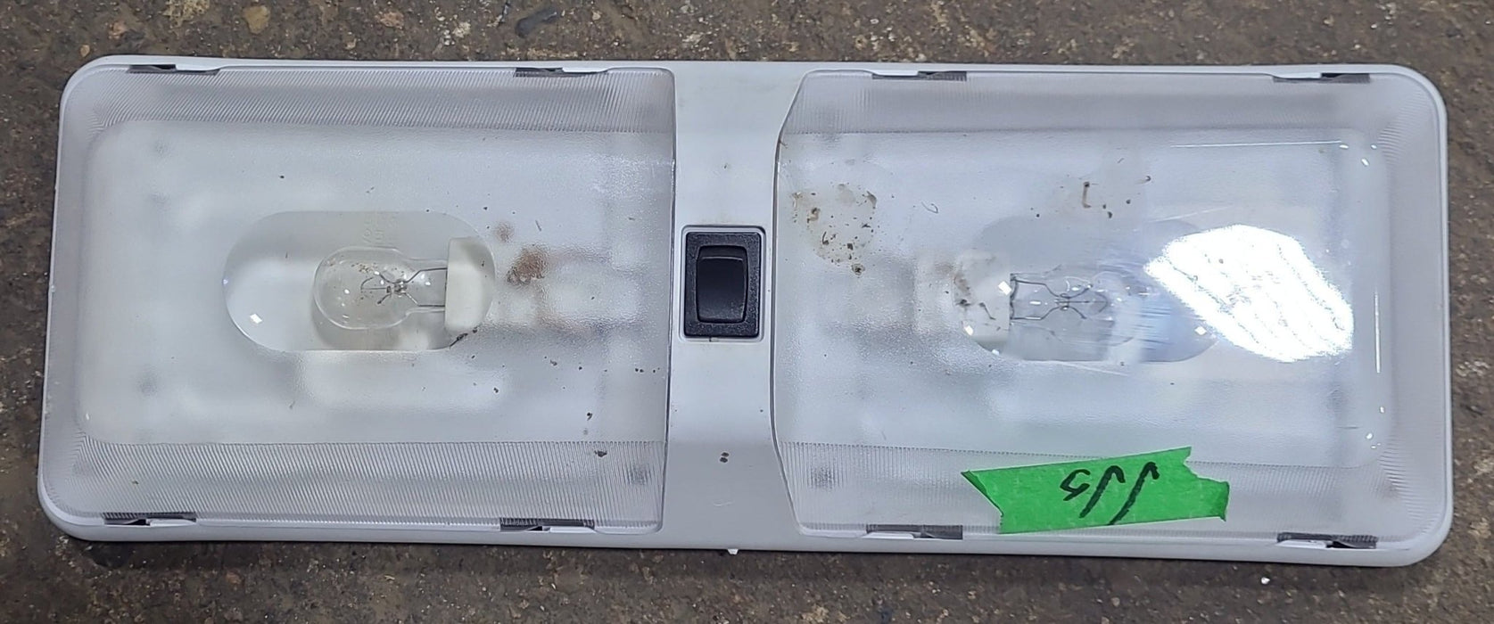 USED RV Interior Light Fixture *DOUBLE* - LR36513 (001-802)