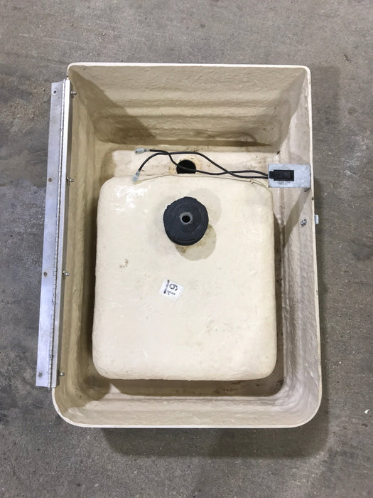 Used Single Kitchen Sink 21 1/2” L X 14 3/4" W