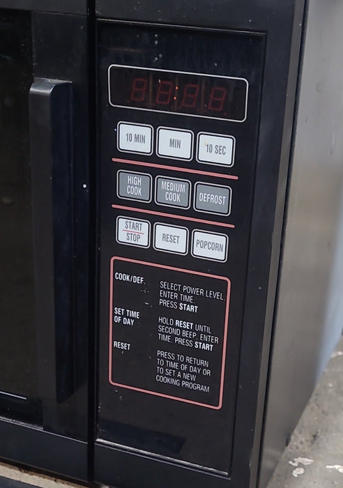 Used RV Microwave Magic Chef 20 3/8" W X 13 1/4" H X 13 1/2" D