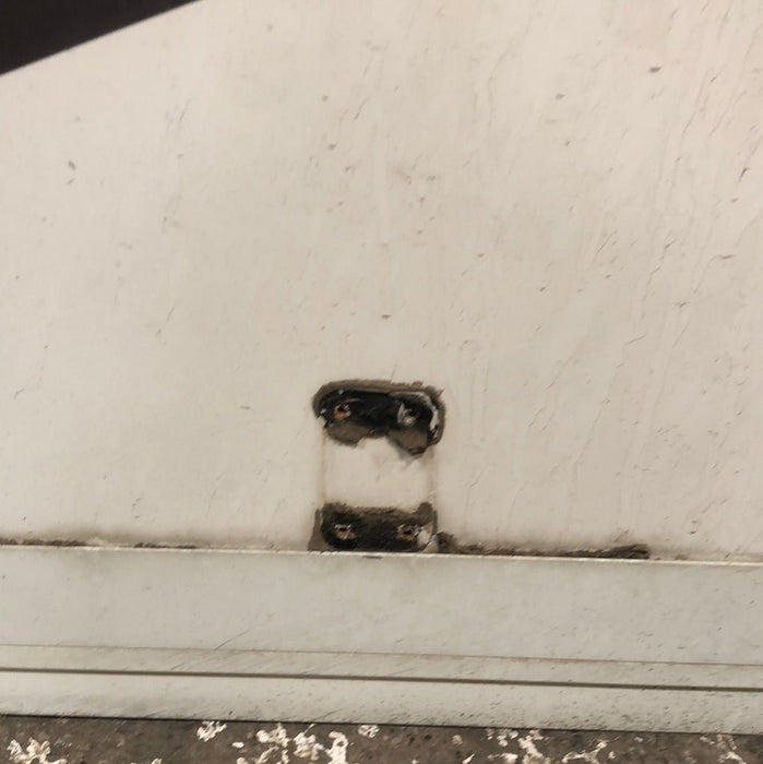 Used Rv Radius Entry Door 25 1/2 x 74 Challenger 975