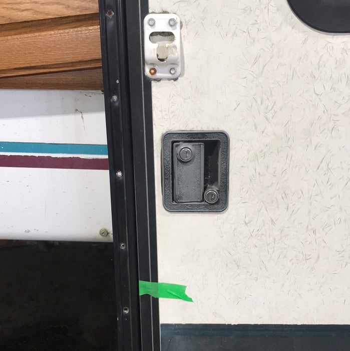 Used Rv Radius Entry Door 29 1/2 x 70 1/4