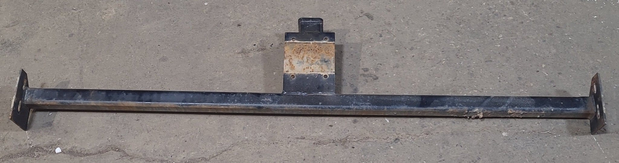 Used RV Rear Receiver Hitch