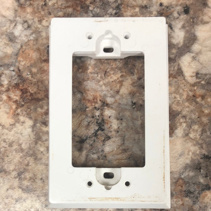 Used RV Receptacle Wall / Face Plate - Young Farts RV Parts