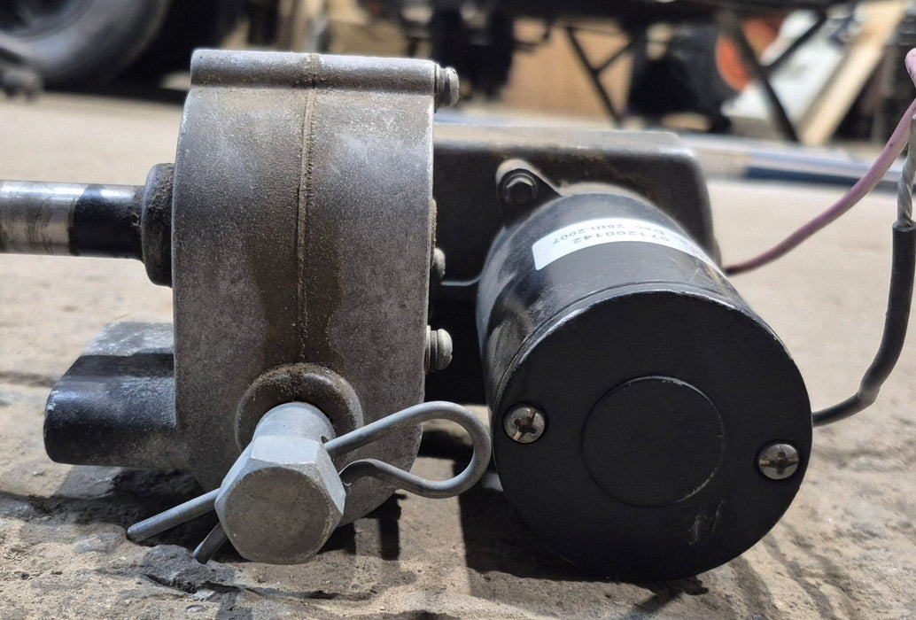 Used RV Slide Out Motor 18:1 - Young Farts RV Parts