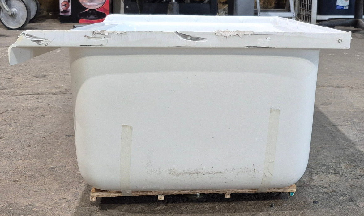 Used RV Step Bath Tub 35 7/8" L x 23 3/4" D- Right Hand Drain