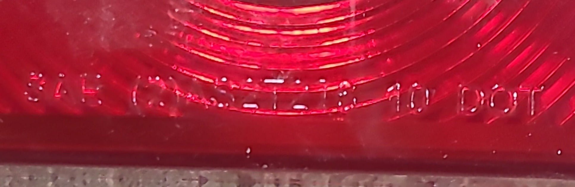 Used RV Tail Light Replacement Lens