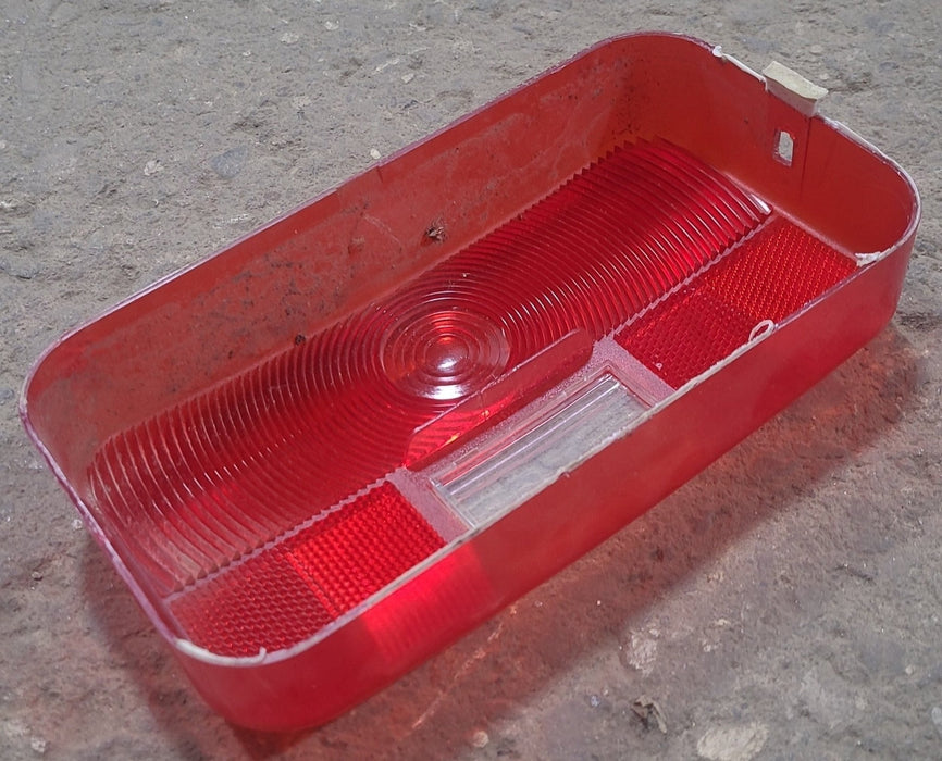 Used RV Tail Light Replacement Lens