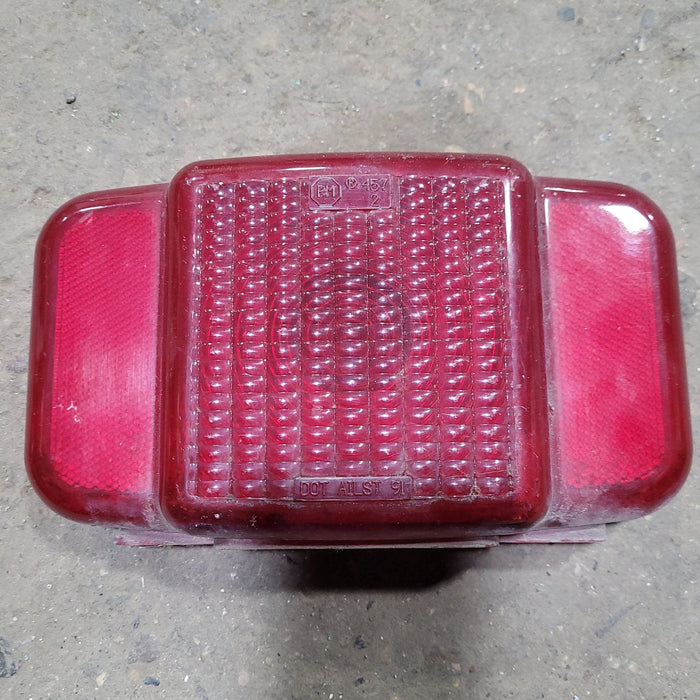 Used RV Tail Light Replacement Lens