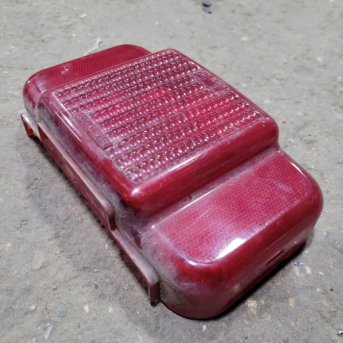 Used RV Tail Light Replacement Lens