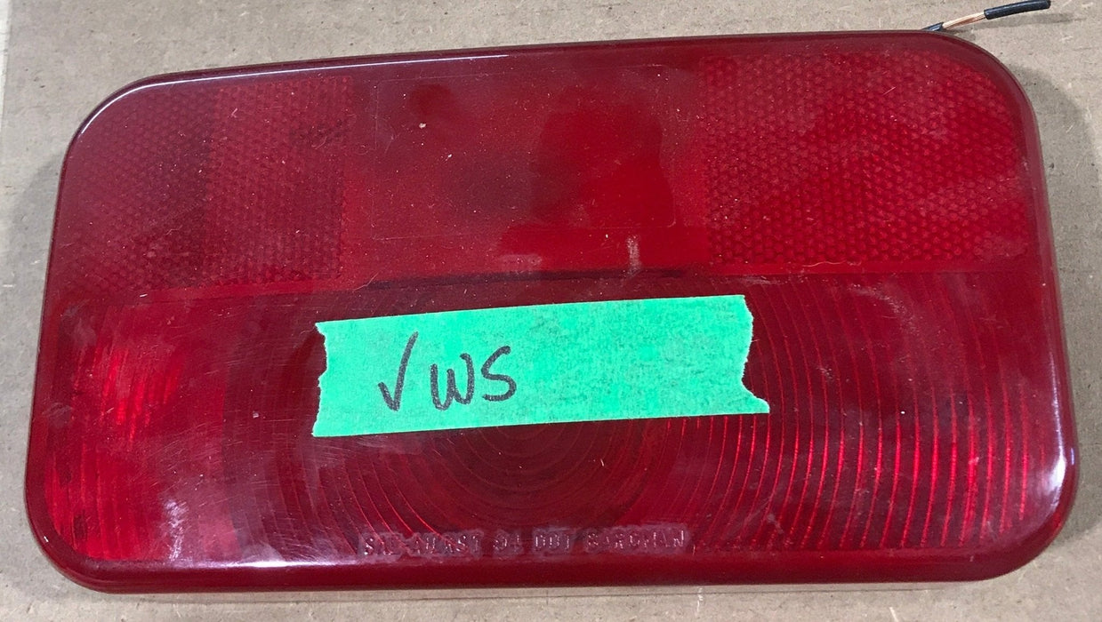 Used RV Tail Light Assembly SAE-AILRST 94 DOT