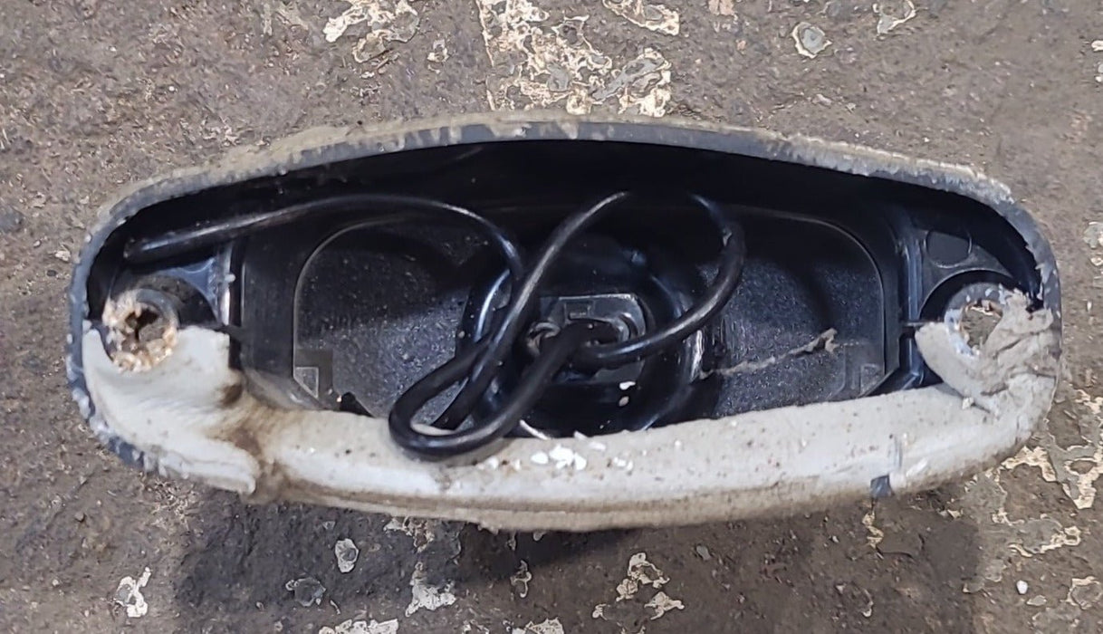Used SAE L 95 Bargman 62 Series DOT Licence Plate Light, Black