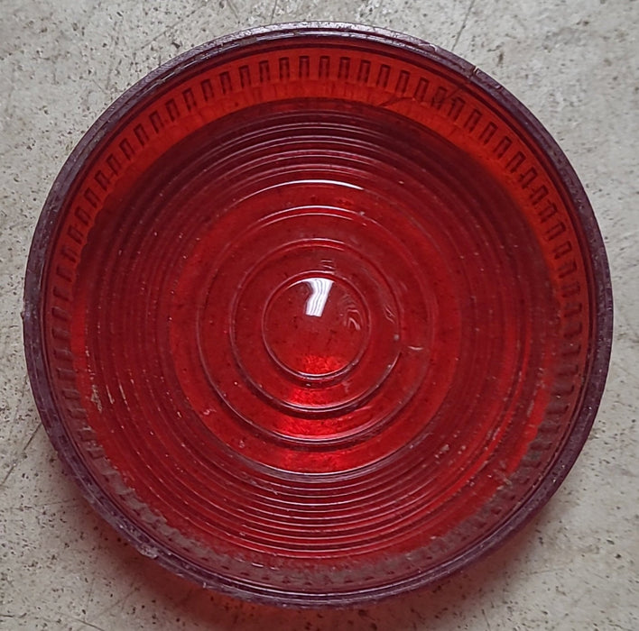 Used SAE-P2-91 D.O.T. Replacement Lens for Marker Light | Red - Young Farts RV Parts