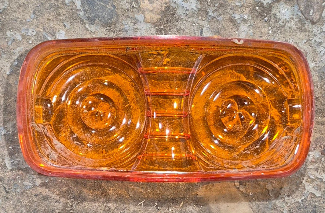 Used SAE P2 DOT 91 Replacement Lens for Marker Light -  Amber