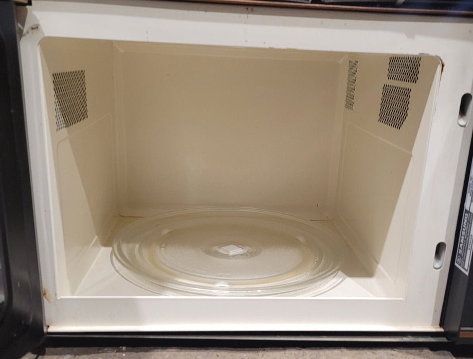 Used SAMSUNG RV Microwave 20 1/2" W x 12 1/2" H x 12 3/4" D