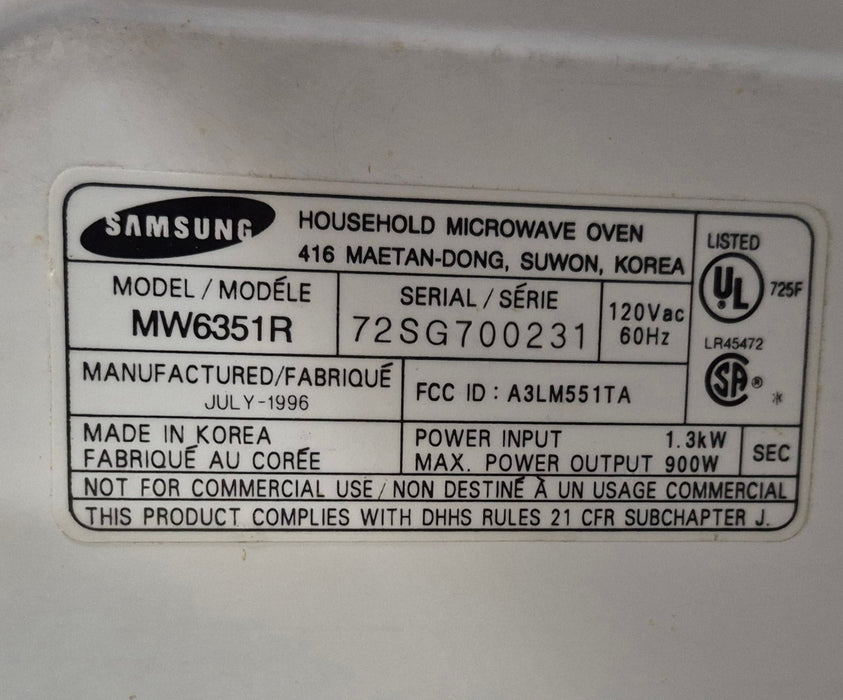 Used SAMSUNG RV Microwave 21 1/2" W x 12 1/" H x 14 1/2" D
