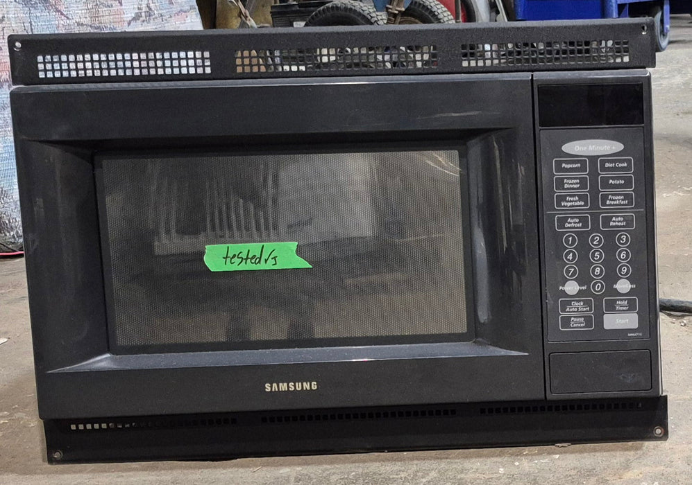 Used SAMSUNG RV Microwave 22" W x 12 1/8" H x 15 1/4" D
