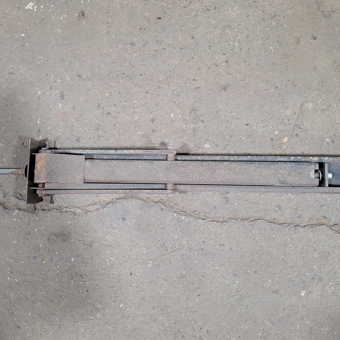 Used Telescopic Stabilizer Jack 64"