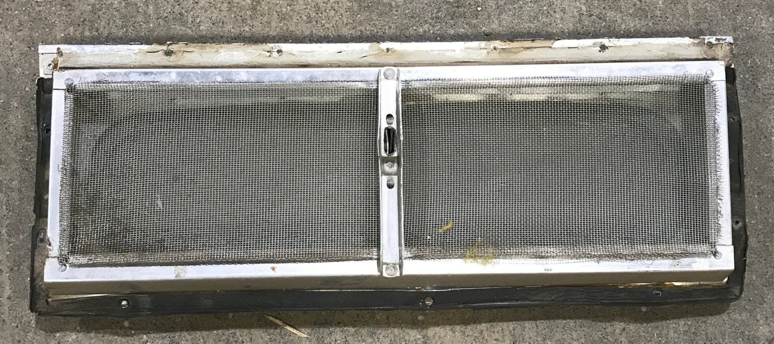 Used Silver Square Opening Window: 17 3/4" W x 5 1/2" H x 3/4" D