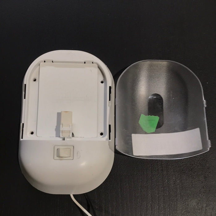 Used Single Ceiling Dome Light W/Switch #001-901
