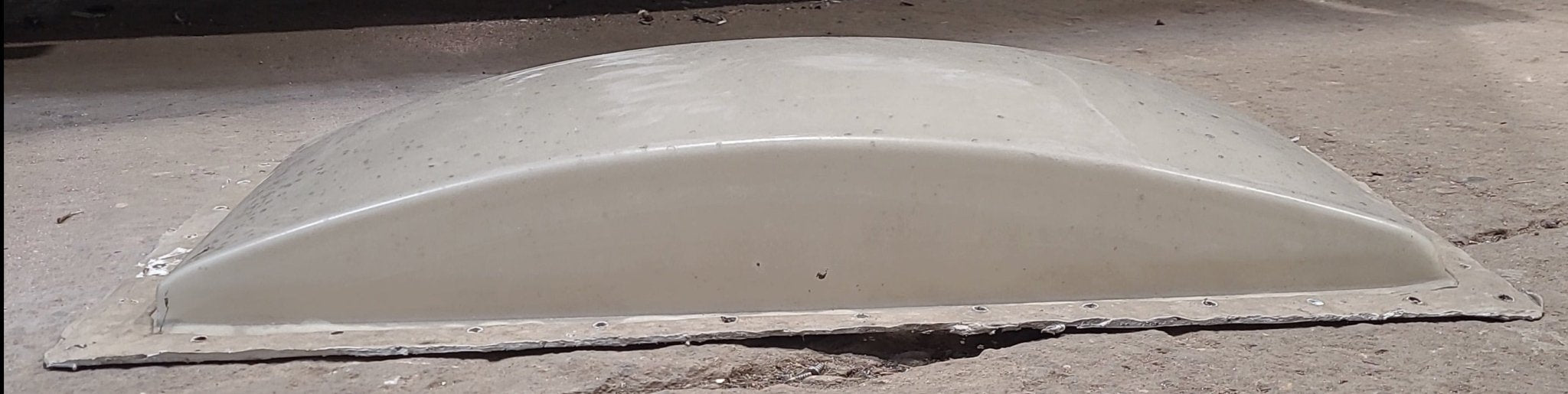 Used Skylight 17 5/8" X 33 3/8"