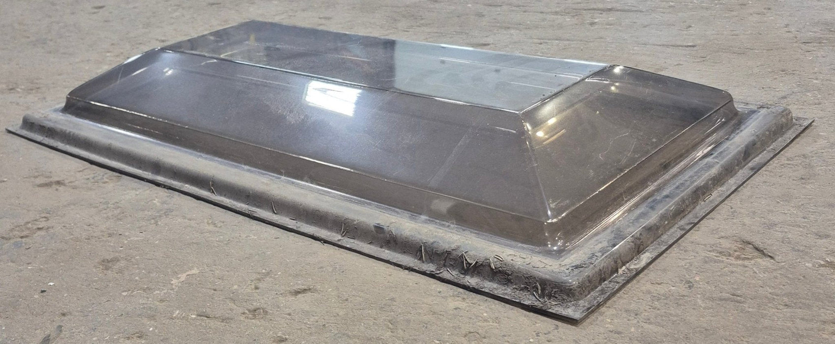 Used Skylight 19" x 34 3/4" (with inner skylight)