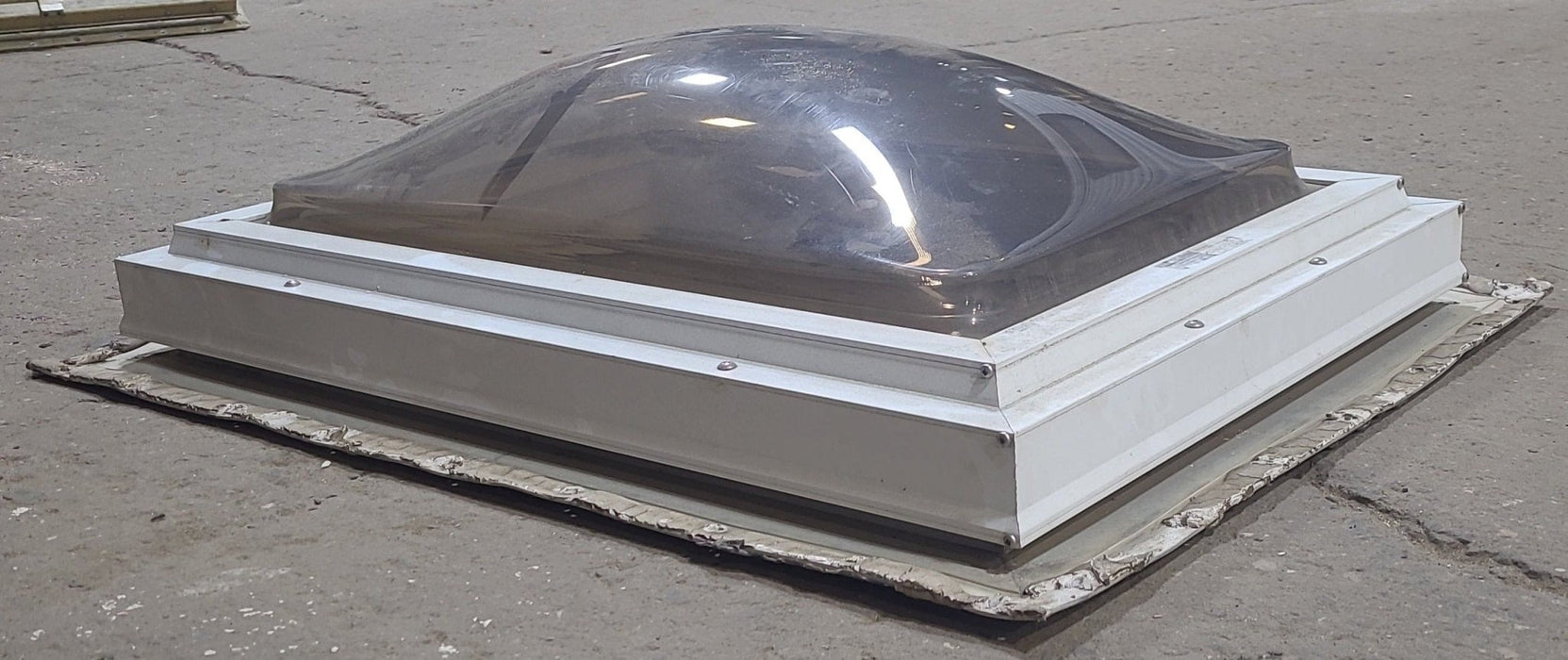 Used Skylight 23 1/2" X 31 1/4" (with inner skylight)