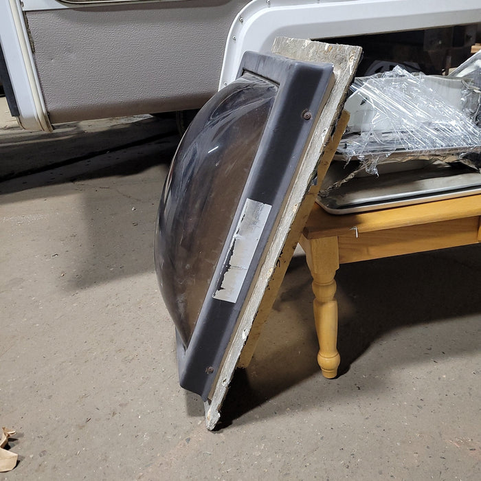 Used Skylight 30 3/4" X 22 1/2" (with inner skylight)