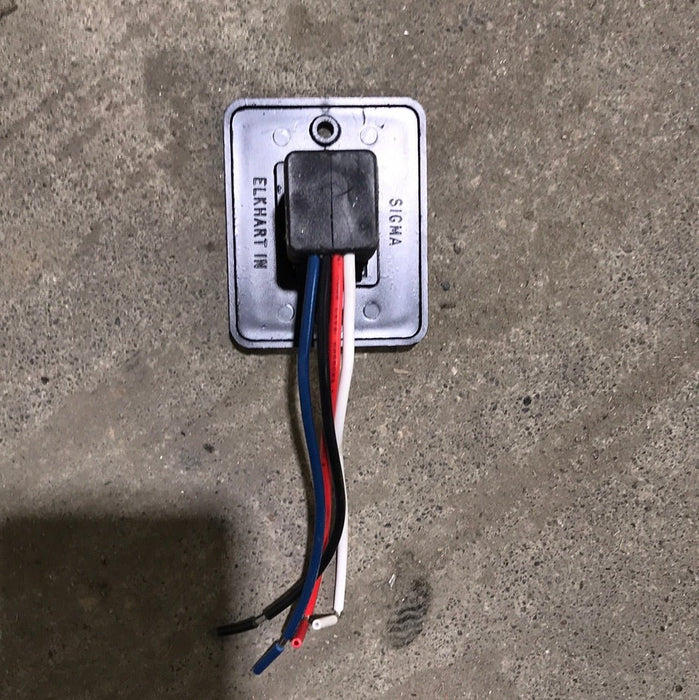 Used Solera Power Awning Switch Kit, Black
