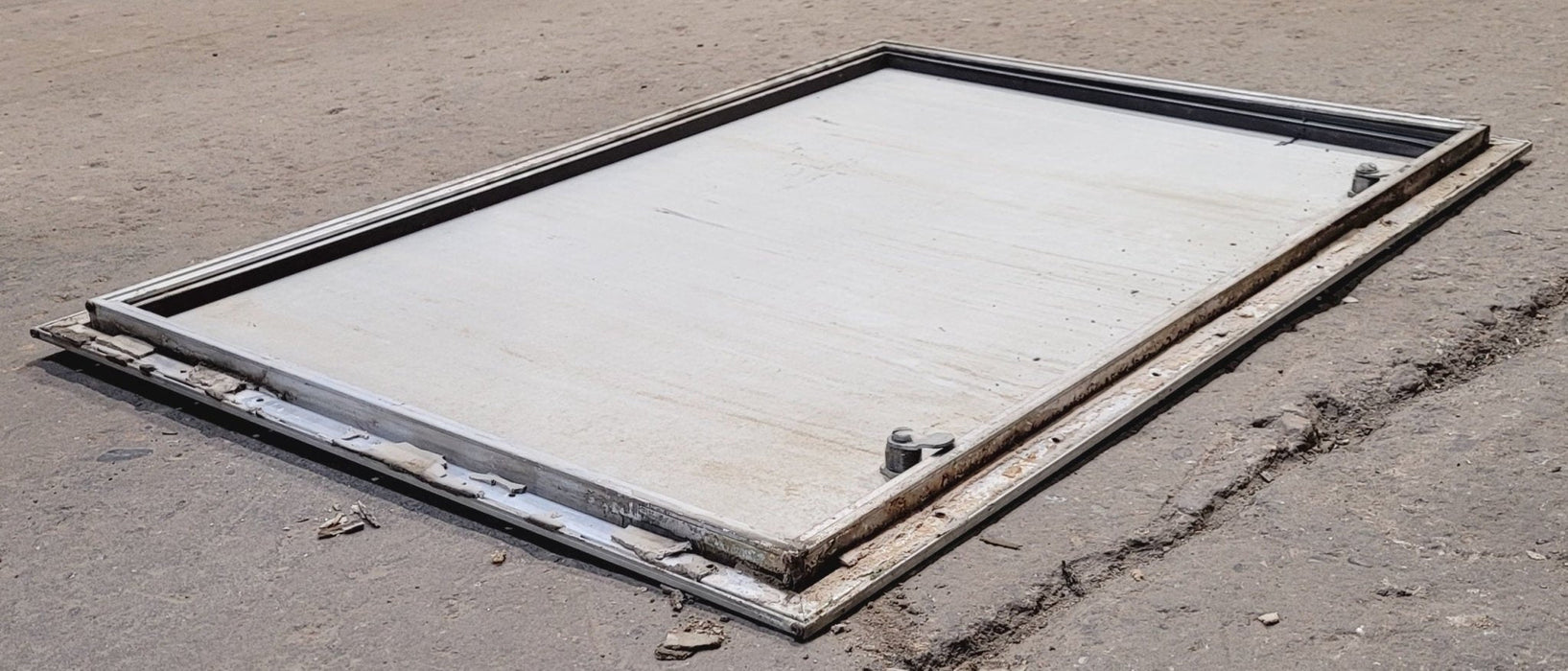 Used Square Cornered Cargo Door 32" x 22 1/8" x 5/8" D