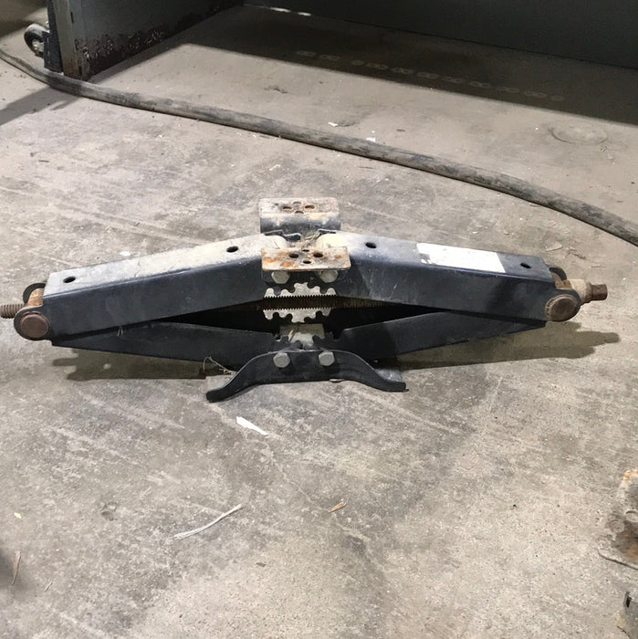 Used Stabilizer Jack 26" Power Fist