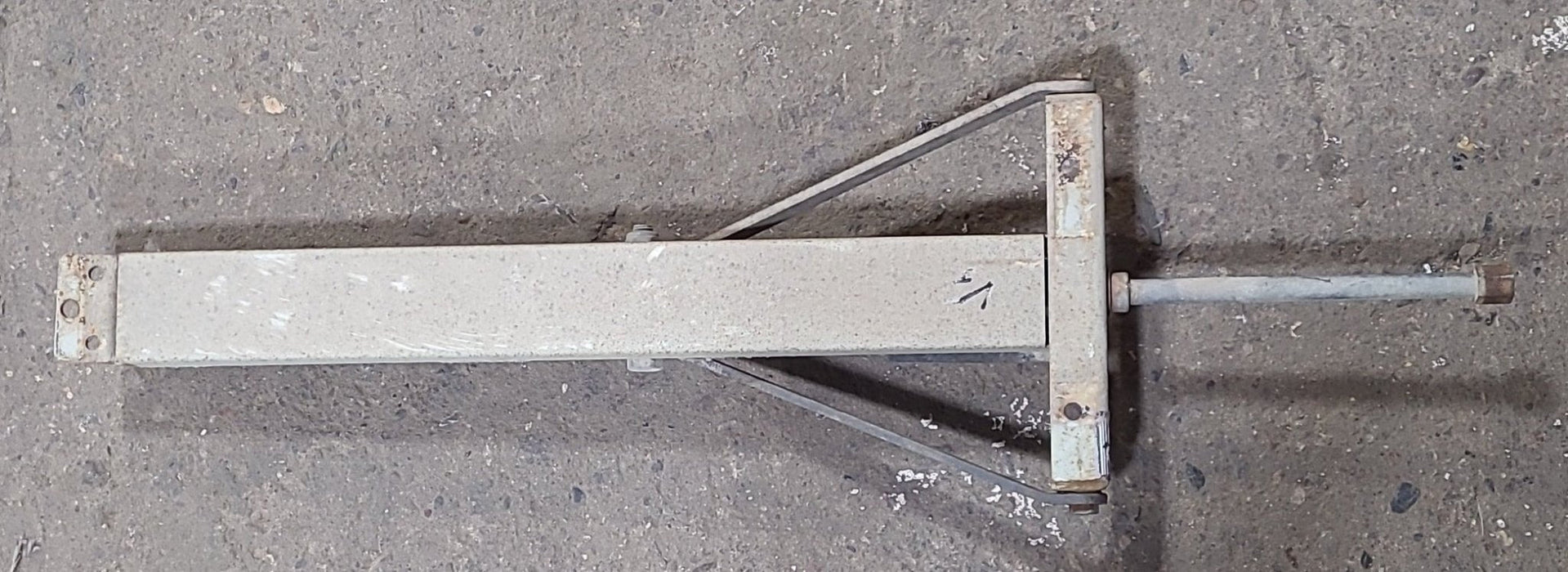 Used Stabilizer Jack - Single - Young Farts RV Parts