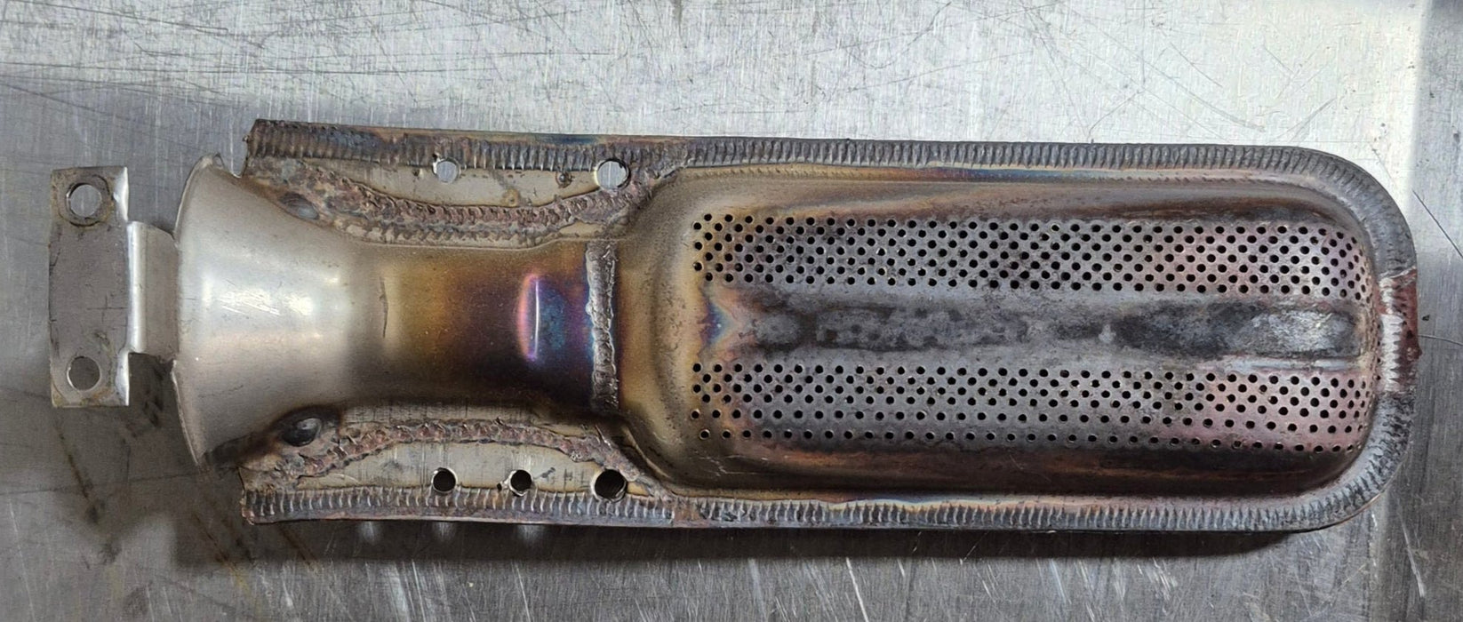 Used Suburban Furnace Burner Assembly 10762