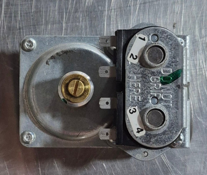 Used Suburban Furnace Gas Valve - 161122 - Young Farts RV Parts