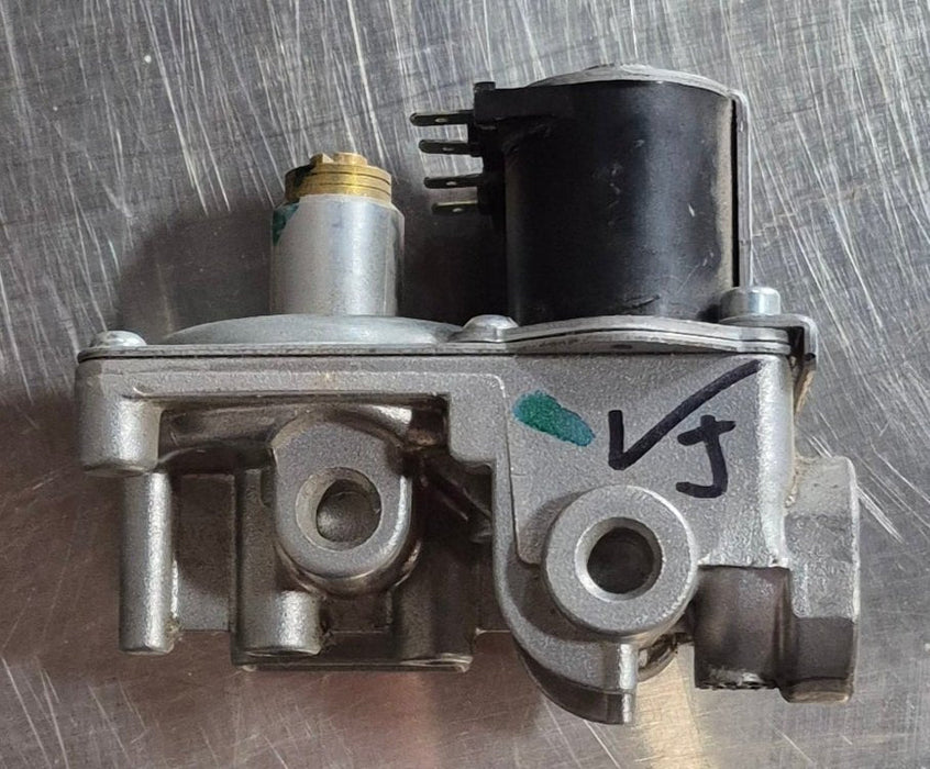 Used Suburban Furnace Gas Valve - 161122
