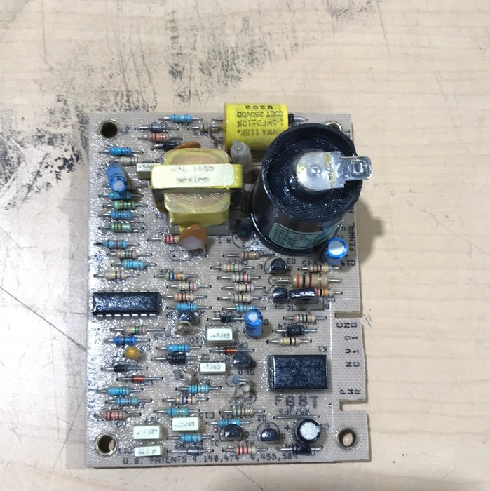 Used Suburban Ignitor Control Board 231741