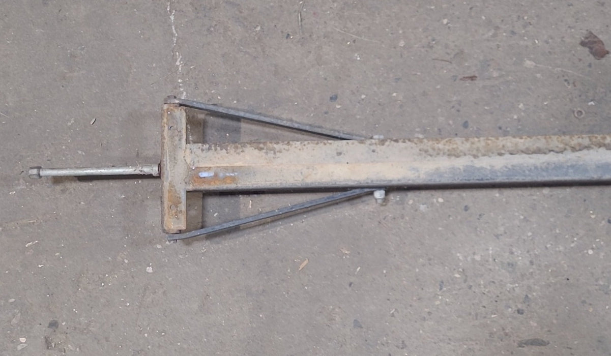 Used Telescopic Stabilizer Jack 90"