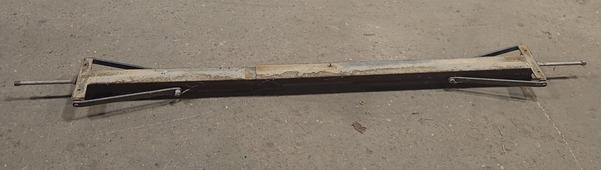 Used Telescopic Stabilizer Jack 90"