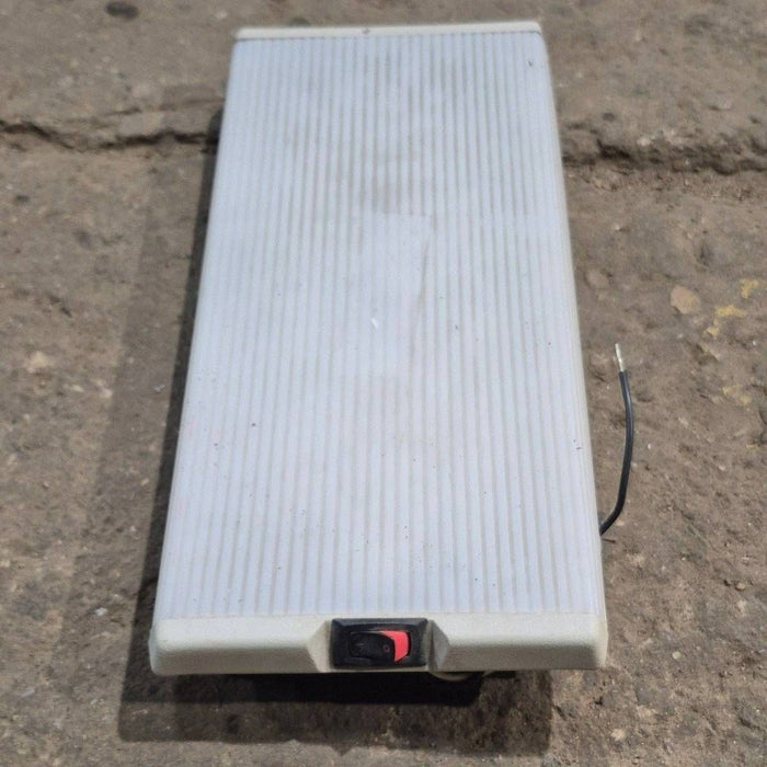 Used Thin-Lite Dual Fluorescent Light Fixture - Model 742