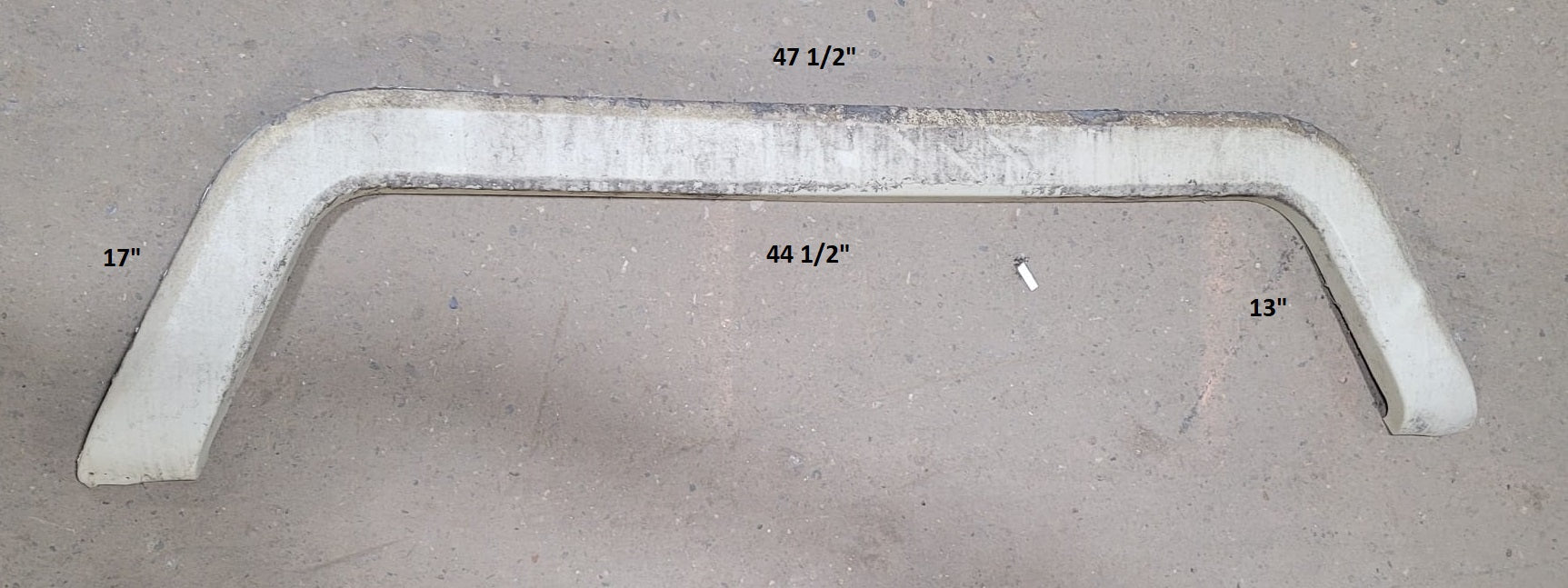 Used Trail-Lite Fender Skirt 47 1/2" X 17"