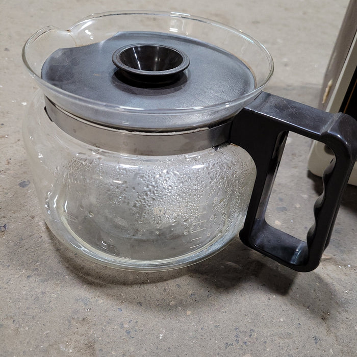 Used Vintage GE General Electric B2SDC-1 SpaceMaker Under Cabinet Coffee Maker -Has Mounting