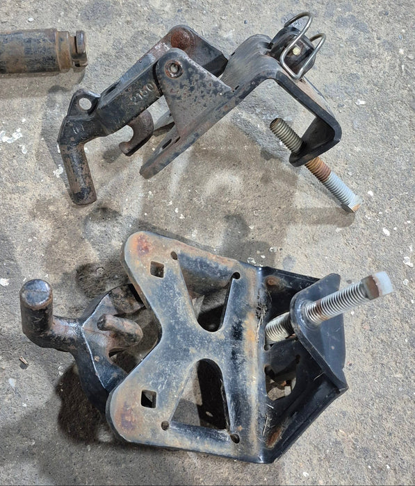 Used Weight Distribution Hitch System