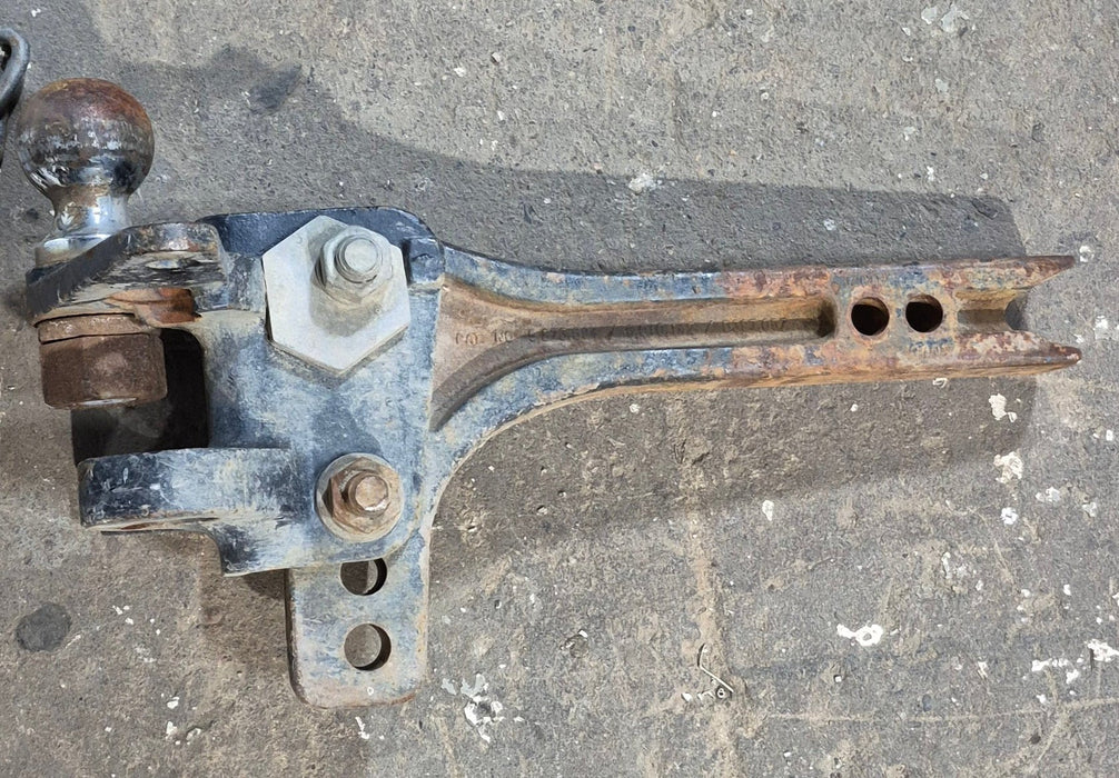 Used Weight Distribution Hitch System
