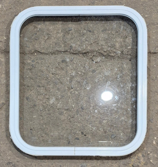 Used White Radius Non Opening Window : 19 1/2" W x 21 1/2" H x 1" D