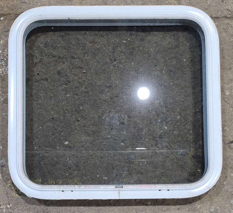 Used White Radius Non Opening Window : 23 1/2" W x 21 1/4" H x 1 7/8" D