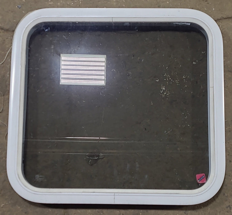 Used White Radius Non Opening Window : 23 3/8" W x 21 1/2" H x 1 7/8" D