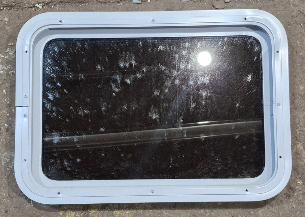 Used White Radius Non Opening Window : 24" W x 16 1/2" H x 1 7/8" D