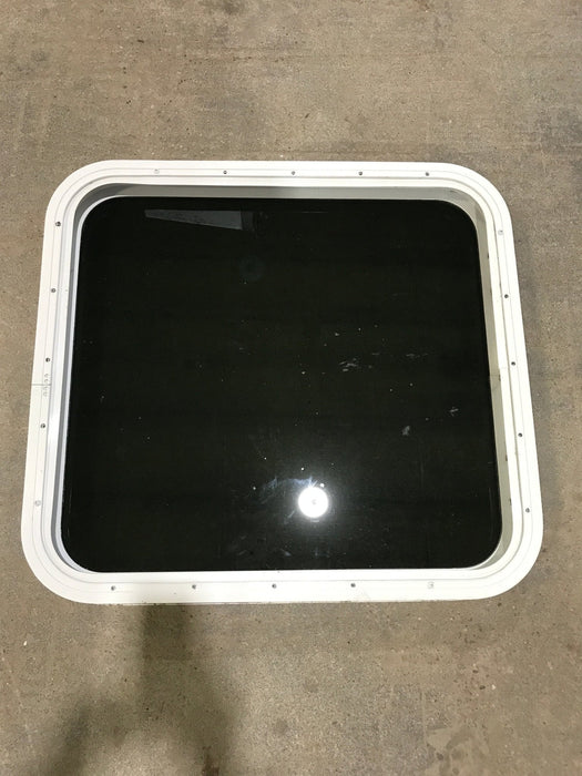 Used White Radius Non Opening Window : 25 1/2" W x 23 1/2" H x 1 3/4" D
