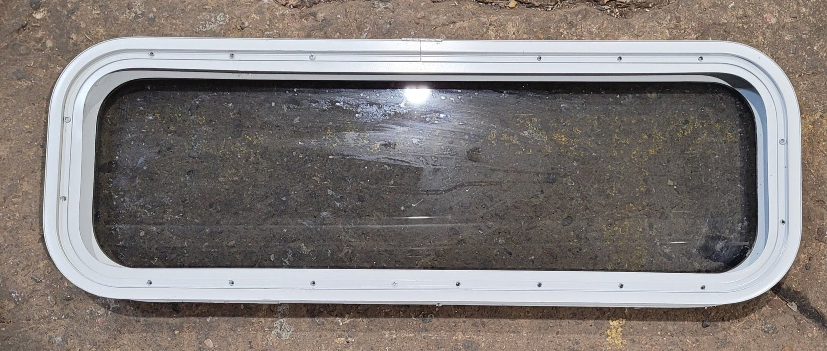 Used White Radius Non Opening Window : 35 1/2" W x 11 1/2" H x 1 7/8" D