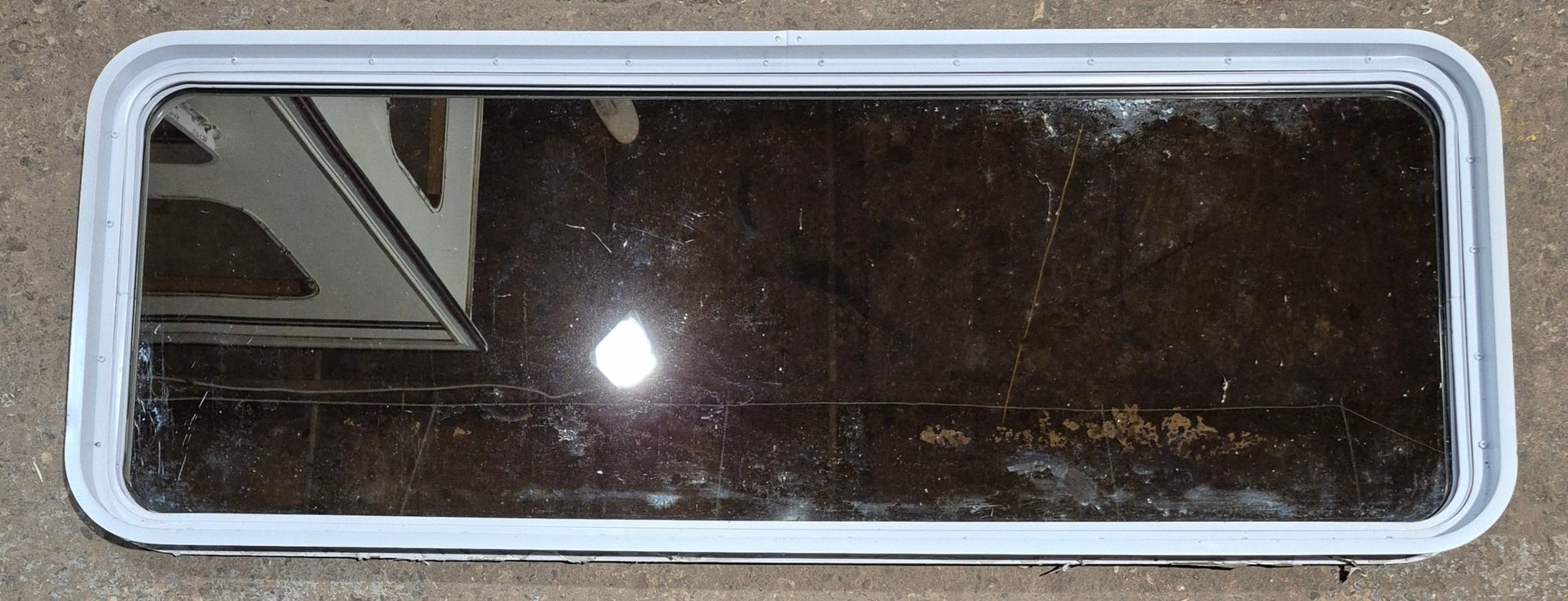 Used White Radius Non Opening Window : 60 1/4" W x 21 3/4" H x 1 7/8" D